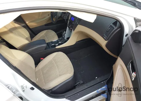 2013 Hyundai Sonata Gls z USA, uszkodzony, nr VIN 5NPEB4AC9DH588683